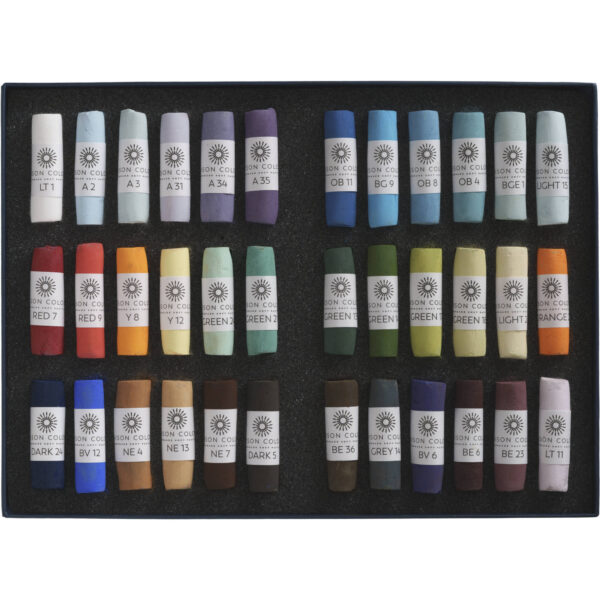 An open box of the Robert Dutton Moorland 36 set.