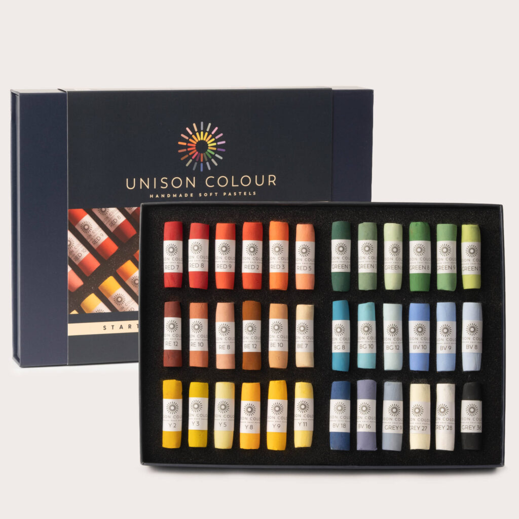 An open box of the Starter 36 Soft Pastel Set.