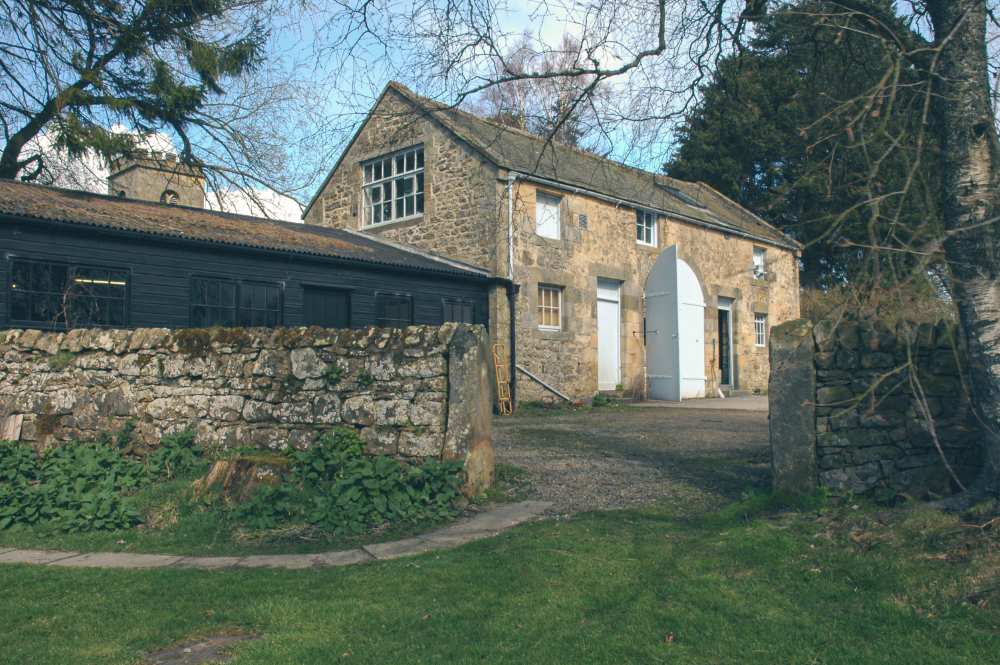 The coach house april 2005